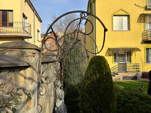 дом по адресу Михаила Павлика ул., 12