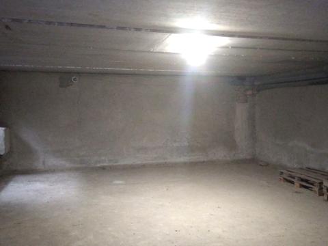 комерційна за адресою Незалежності бульв., 2