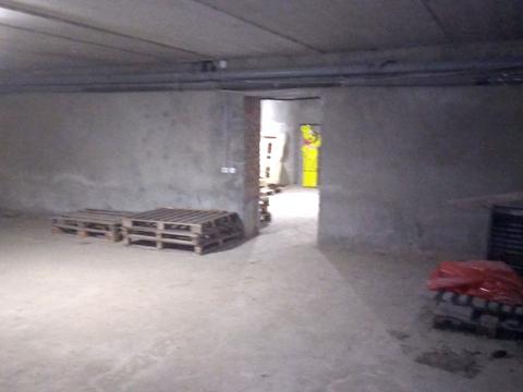 комерційна за адресою Незалежності бульв., 2