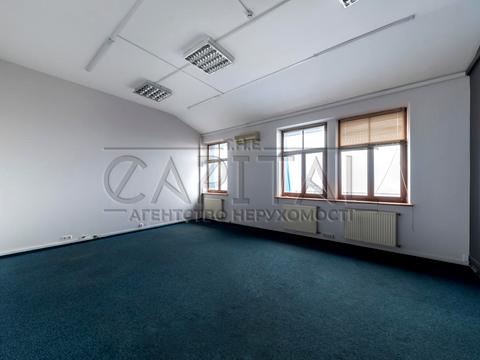 комерційна за адресою Київ, Павлівська вул., 18