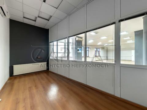 комерційна за адресою Київ, Павлівська вул., 18