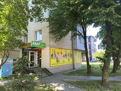 комерційна за адресою 15 Квітня вул., 2