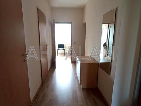 комерційна за адресою Велика Васильківська вул. (Червоноармійська), 9