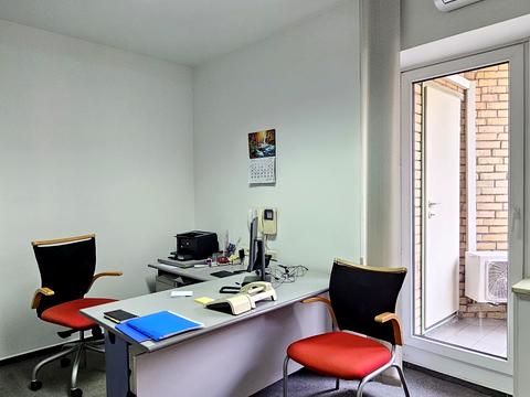 комерційна за адресою Велика Васильківська вул. (Червоноармійська), 9