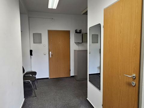 комерційна за адресою Велика Васильківська вул. (Червоноармійська), 9