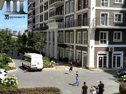 комерційна за адресою Михайла Максимовича вул. (Онуфрія Трутенка), (Будинок «Віндзор»)