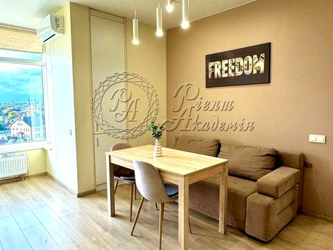 квартира по адресу Васильковая ул., 2