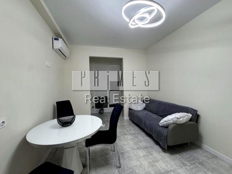 квартира за адресою Михайла Максимовича вул. (Онуфрія Трутенка), 28-Д