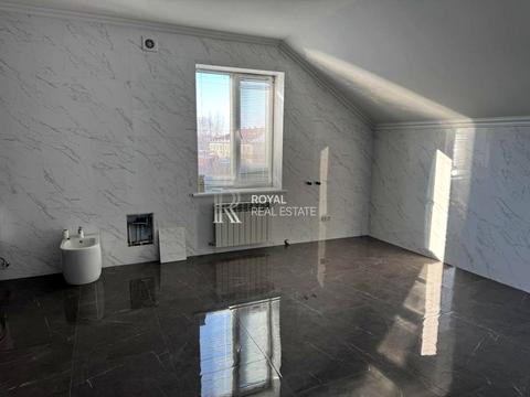 будинок за адресою Кленова вул., 5