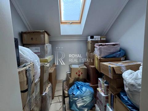 будинок за адресою Кленова вул., 5