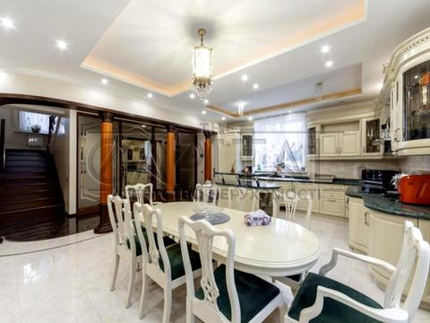 дом по адресу Святкова