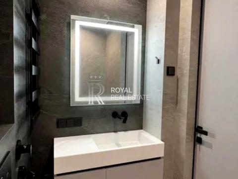 квартира за адресою Салютна вул., (Будинок 04301-04303)