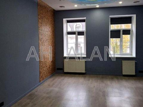 комерційна за адресою Ігорівська вул., 14