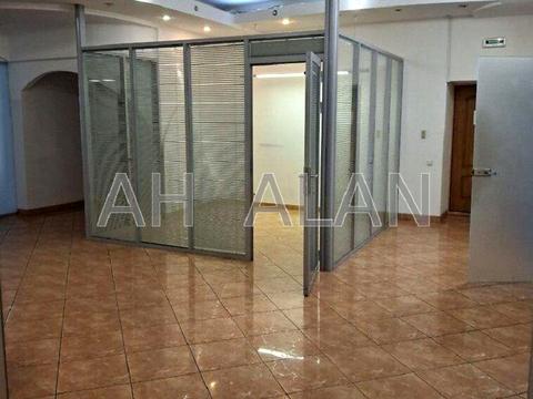 комерційна за адресою Ігорівська вул., 14