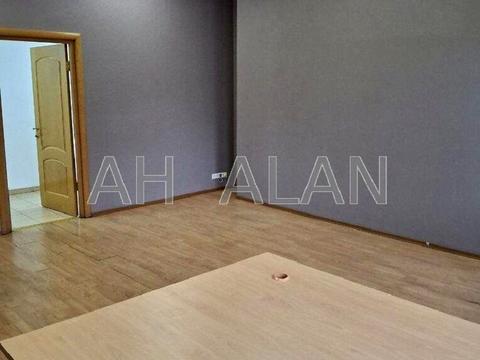 комерційна за адресою Ігорівська вул., 14