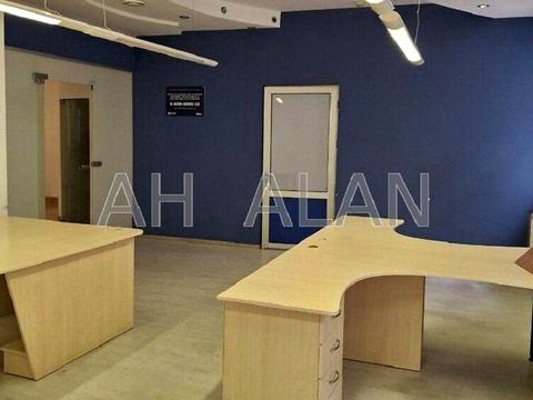 комерційна за адресою Ігорівська вул., 14