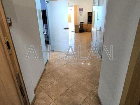 комерційна за адресою Ігорівська вул., 14