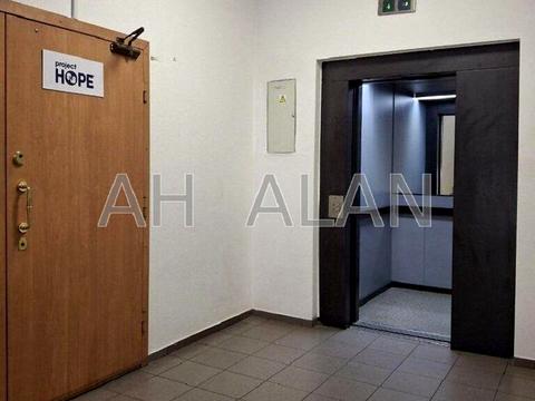 комерційна за адресою Ігорівська вул., 14