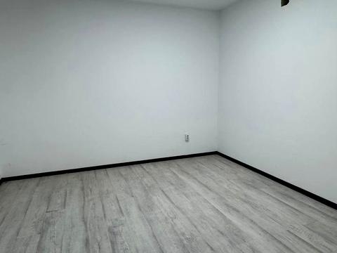 коммерческая по адресу Короля Даниила ул., 20А