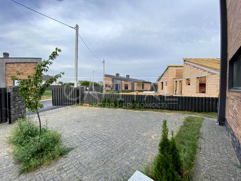 будинок за адресою Щаслива, 83