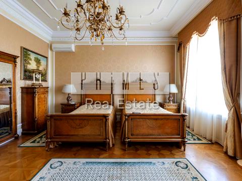 будинок за адресою смт. Козин, Олександрівська вул.