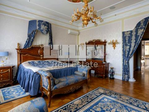 будинок за адресою смт. Козин, Олександрівська вул.