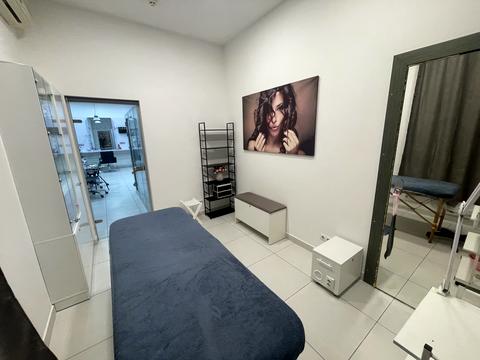 коммерческая по адресу Ирпенская ул., 69б