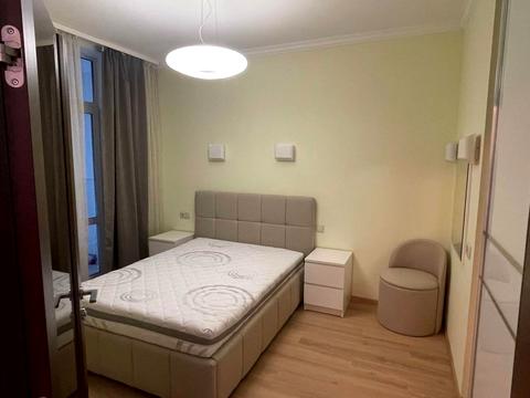 квартира за адресою Андрія Верхогляда вул. (Михайла Драгомирова), 11