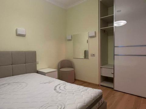 квартира за адресою Андрія Верхогляда вул. (Михайла Драгомирова), 11