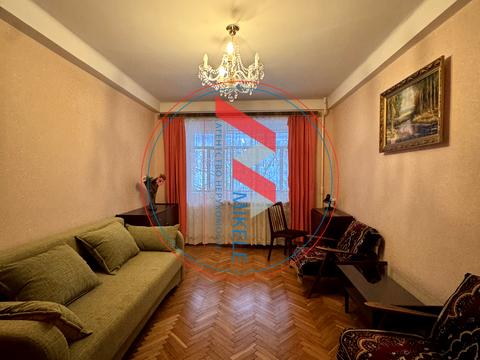 квартира за адресою Глібова вул., 12