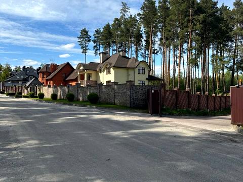 ділянка за адресою в Лісі