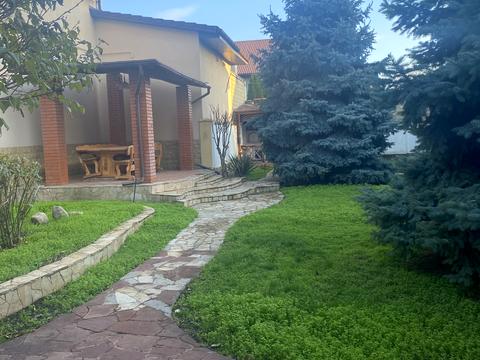 дом по адресу Пілотна ул.