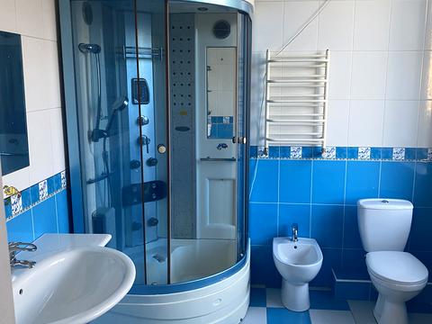 дом по адресу Пілотна ул.