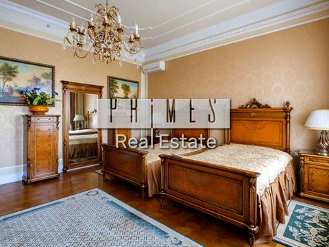 будинок за адресою смт. Козин, Київська вул.