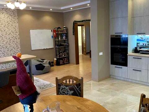 квартира за адресою Угорська вул., 14в