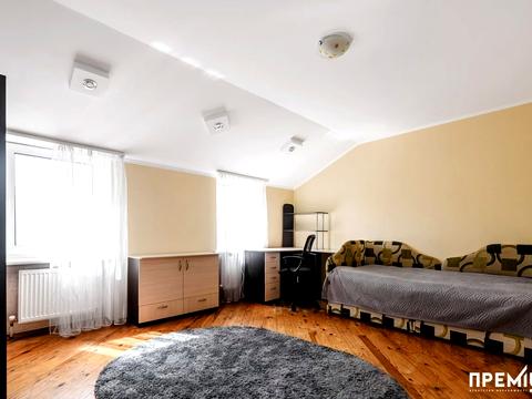 будинок за адресою Пластова вул. (Остафова)