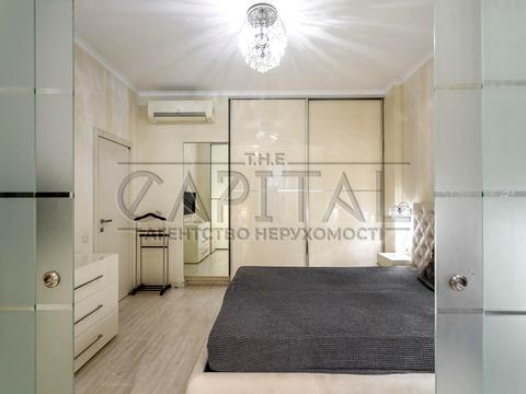 квартира за адресою Київ, Андрія Верхогляда вул. (Михайла Драгомирова), 5