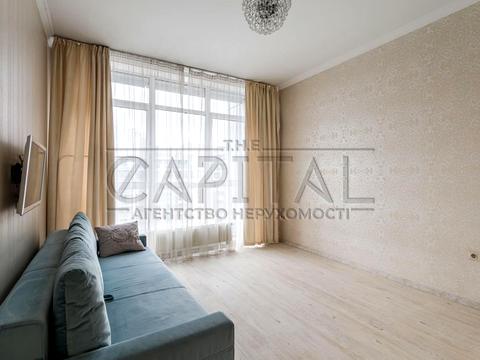 квартира за адресою Київ, Андрія Верхогляда вул. (Михайла Драгомирова), 5