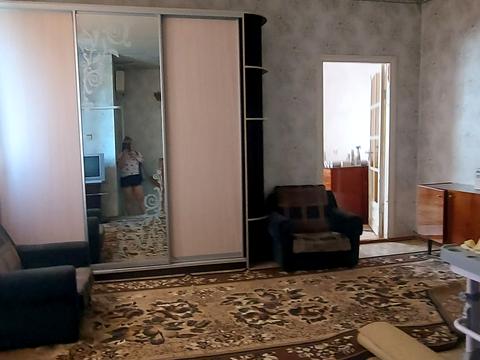 будинок за адресою Василя Симоненка пров. (Першотравневий), 10