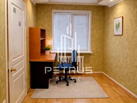 квартира за адресою Любомира Гузара просп. (Космонавта Комарова), 12