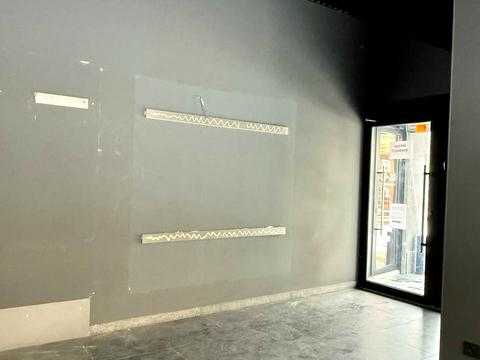 комерційна за адресою Страчених Націоналістів вул., 8