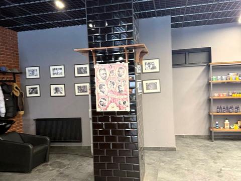 комерційна за адресою Страчених Націоналістів вул., 8