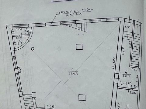 комерційна за адресою Страчених Націоналістів вул., 8