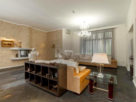 будинок за адресою Престижна