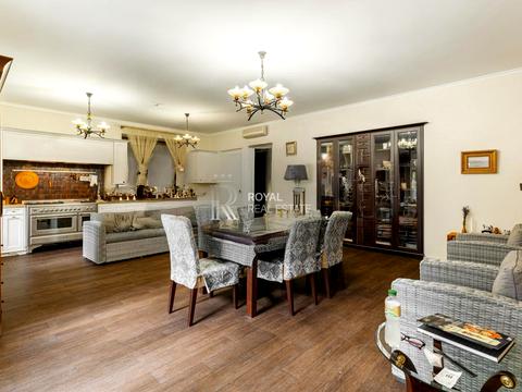 будинок за адресою Престижна