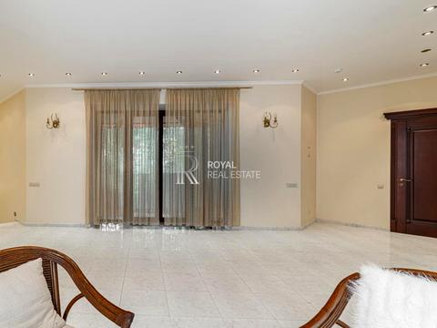 будинок за адресою Престижна