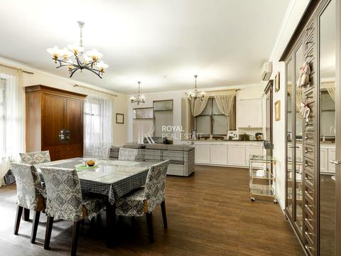 будинок за адресою Престижна