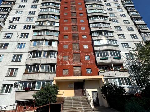 квартира за адресою Вахтанга Кікабідзе вул. (Булгакова), 15-А