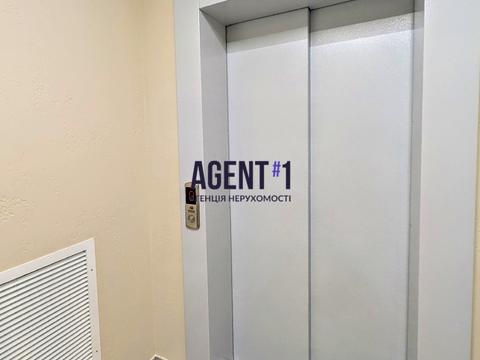 квартира за адресою Паркова