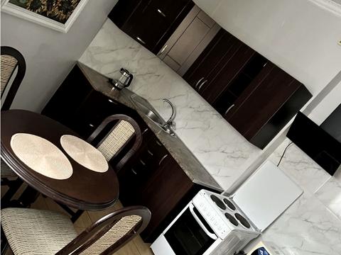 квартира за адресою В'ячеслава Чорновола вул., 2